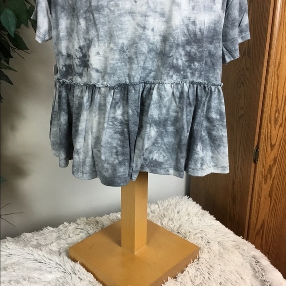 So XL short sleeve peplum tee charcoal tie dye NWT - Picture 5 of 11